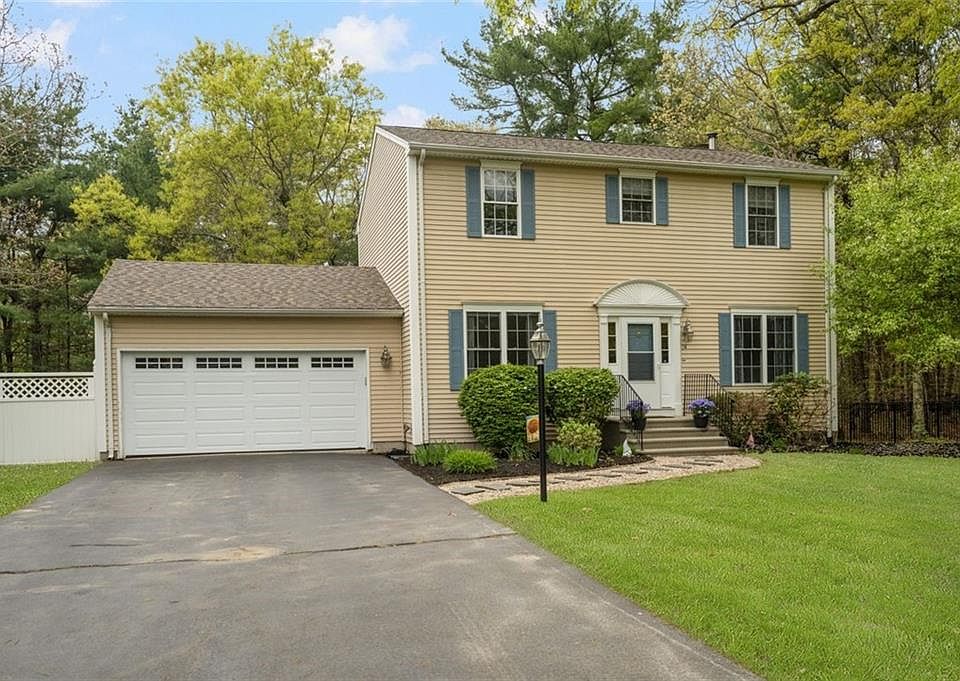 1st image of 34 Audubon Ln