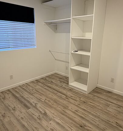 5th image of 10937 1/2 Whitaker Ave