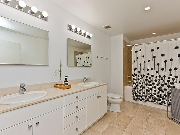 5th image of 8 Randolph Ave #2204FLT
