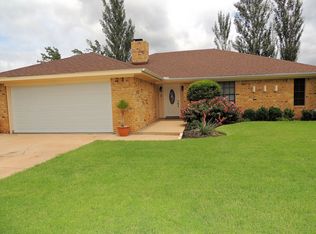 2 Kellygreen Ct, Wichita Falls, TX 76310