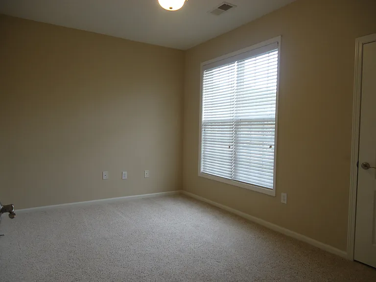 2645 McArthur Landing Cir #203 — Photo 24