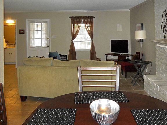 5th image of 8715 Starcrest Dr