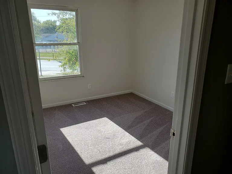 5602 Ensenada Ave — Photo 9