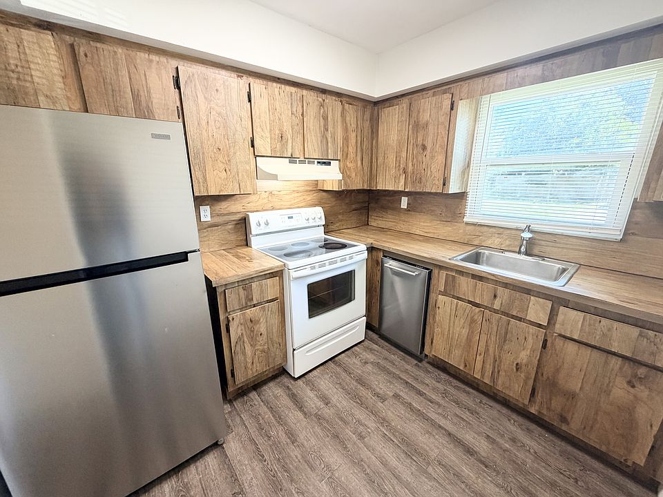 1st image of 6131 SW 42nd Ct #1