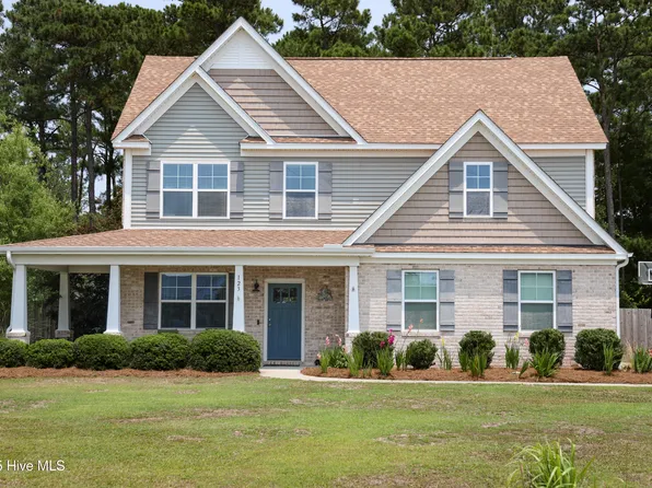 123 Center Drive, Hampstead, NC 28443