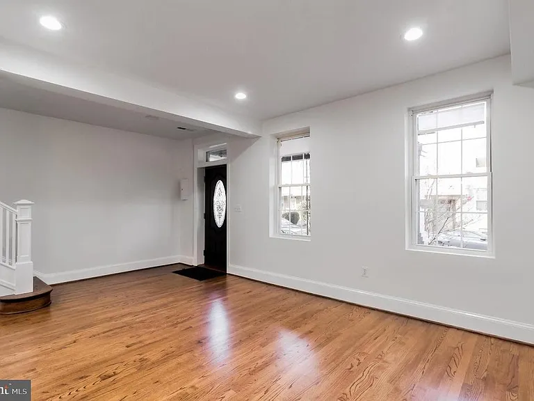 730 Newton Pl NW #1 — Photo 13