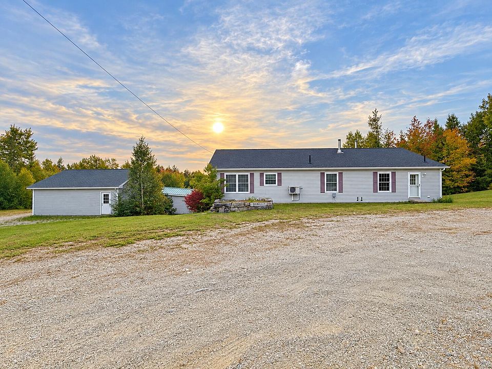1st image of 1196 Great Pond Road
