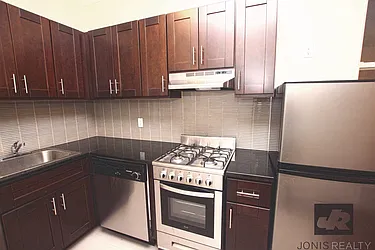 Rented by Jonis Realty