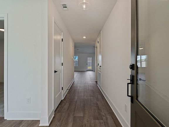3rd image of 229 Bryan Way