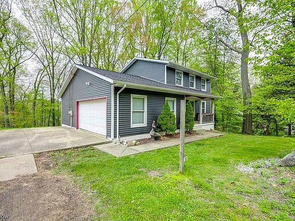 2nd image of 2489 Lansinger Rd