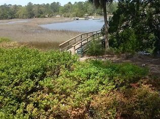 217 Hillary Rd, Savannah, GA 31410