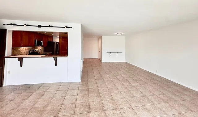 79 Antigua Ct — Photo 4