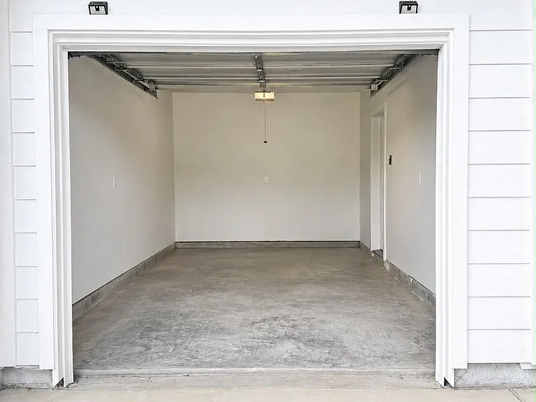 4309 Shelby Cir #B — Photo 22