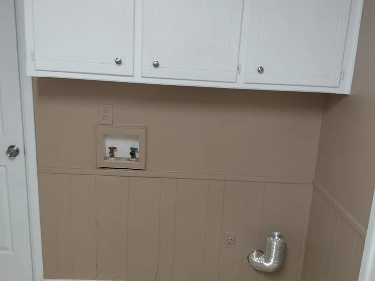 612 N Elkhart Ave #A — Photo 28