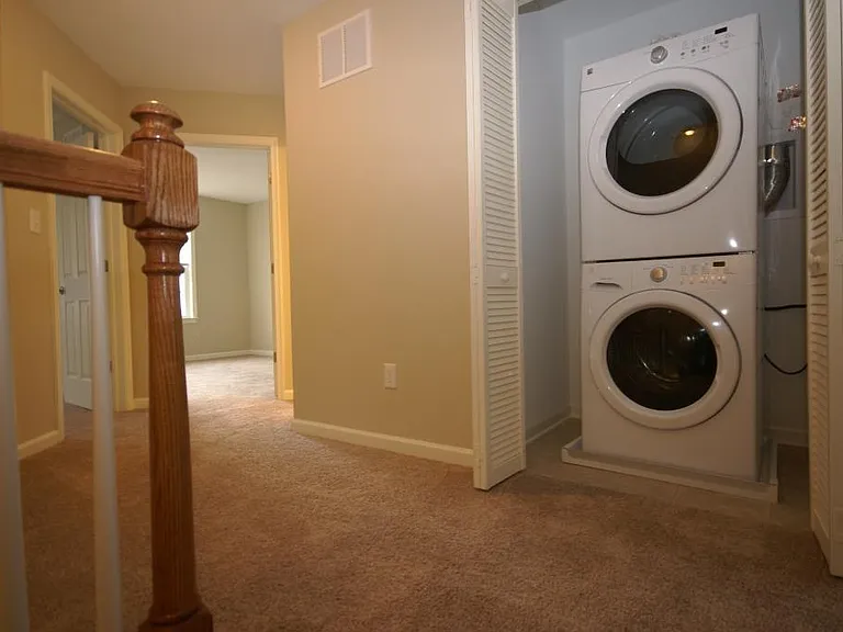 307 S Parkway Dr — Photo 8