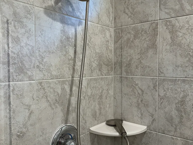 1128 Grenshaw Dr — Photo 12