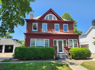 421 College Ave FLOOR 2, Beaver, PA 15009