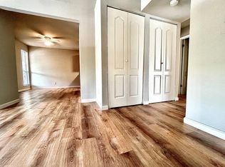 3886 Lemay Village Ln, Saint Louis, MO 63125