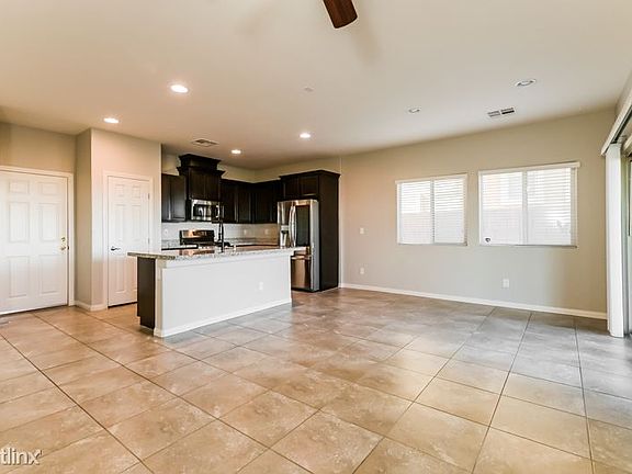 4th image of 10184 Glacier Pool St