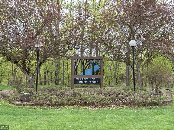3rd image of 91 River Woods Ln