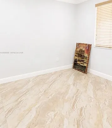 4 bed, 3.0 bath, 1980 sqft, $5,500 — Photo 4