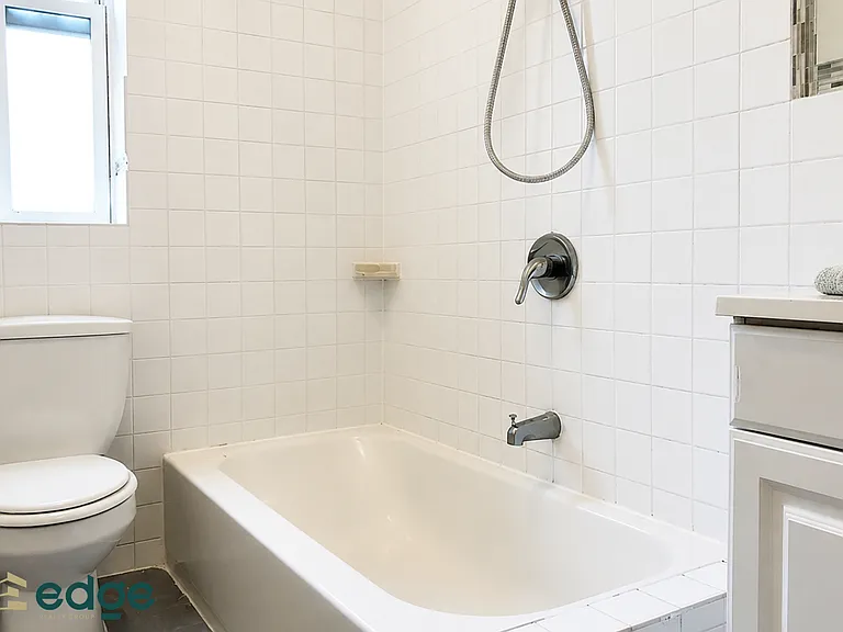 188 S 3rd St #16 — Photo 5
