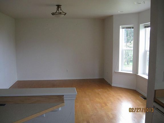 5th image of 693 W North Camano Dr #B