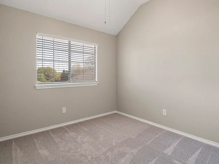 1301 Spring St — Photo 16