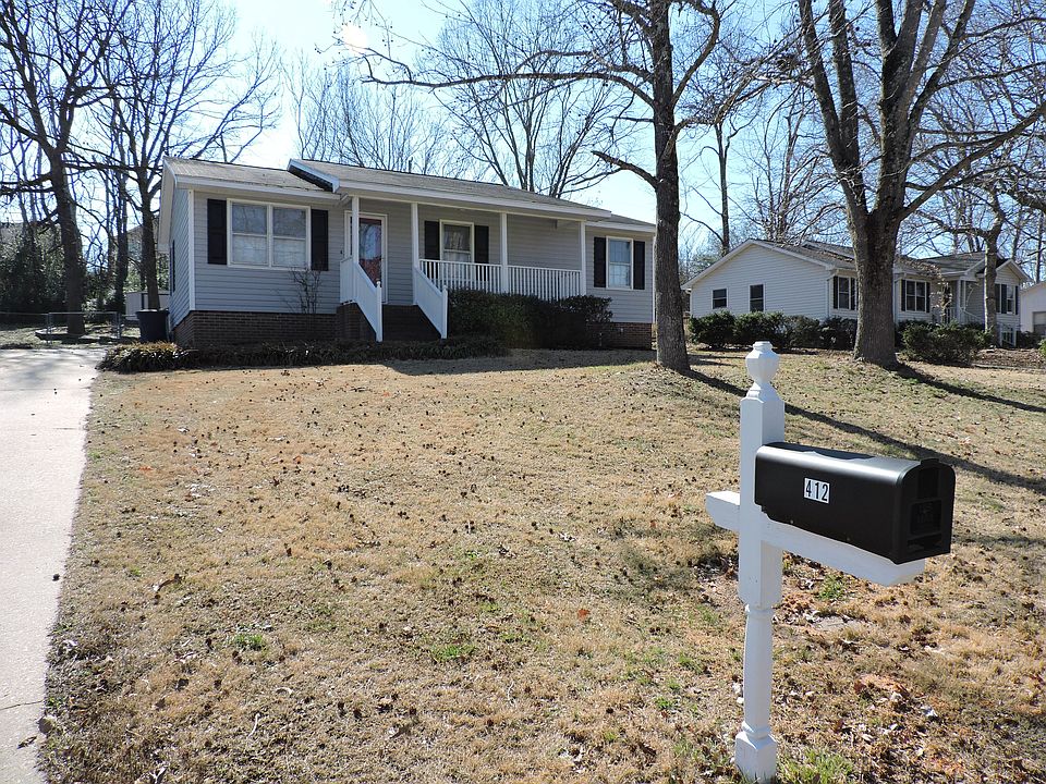 1st image of 412 Willow Branch Dr