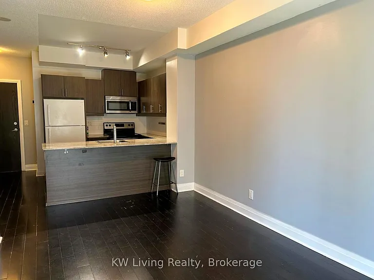 17 Kenaston Gdns #418 — Photo 14