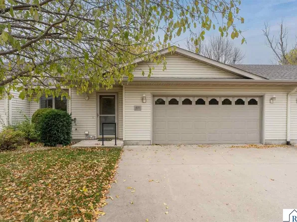 1971 E Welco Dr, Saint Peter, MN 56082