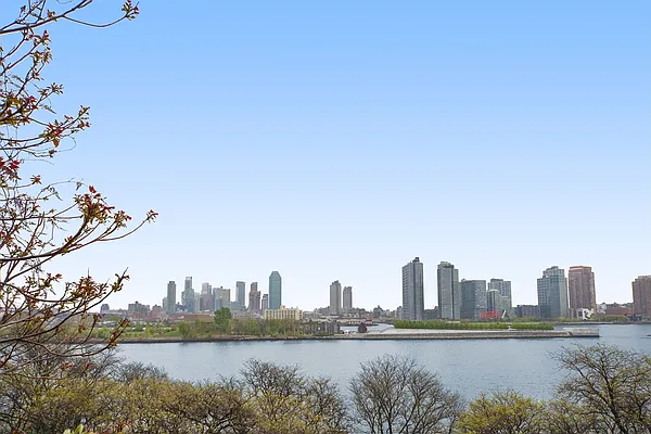 Sold by Corcoran | media 48