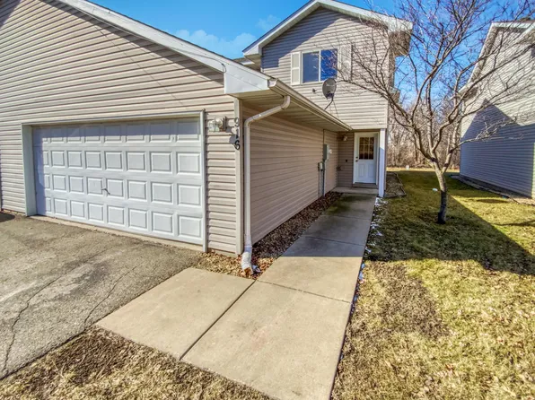 916 Main St, Saint Paul Park, MN 55071