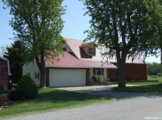 2440 Eagleville Rd, Fostoria, OH 44830