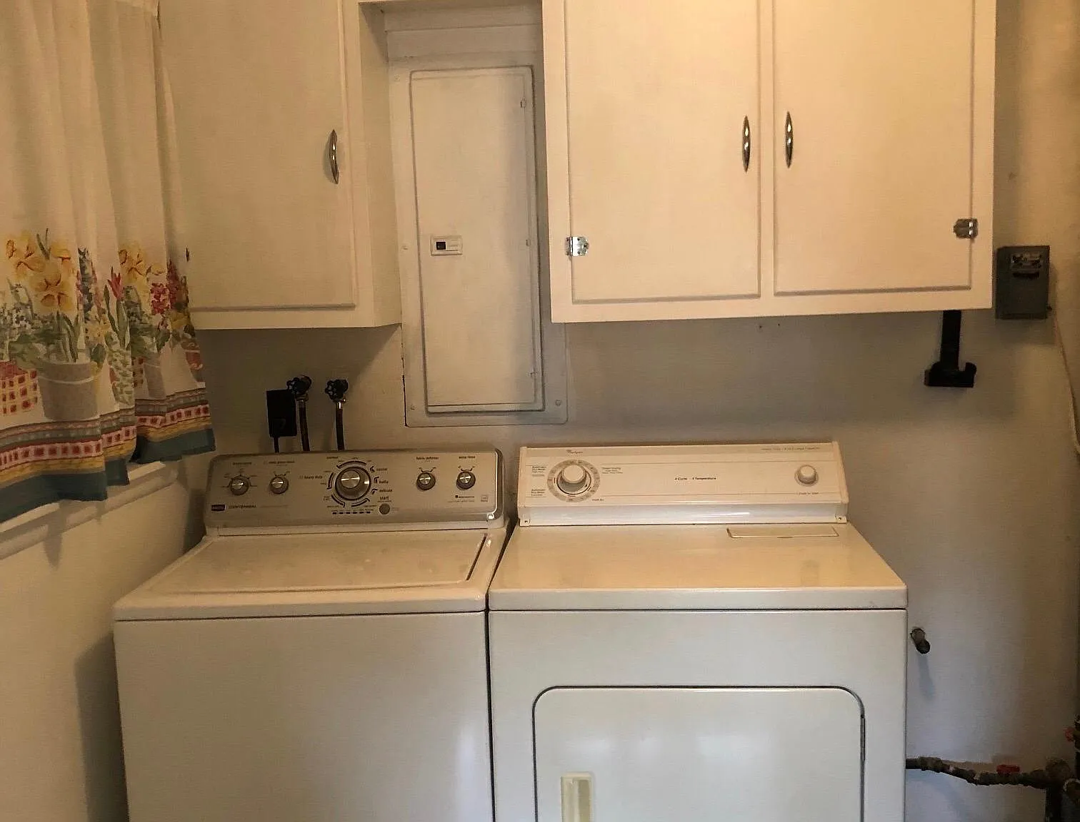 2 bed, 1500 sqft, $1,600 — Photo 4