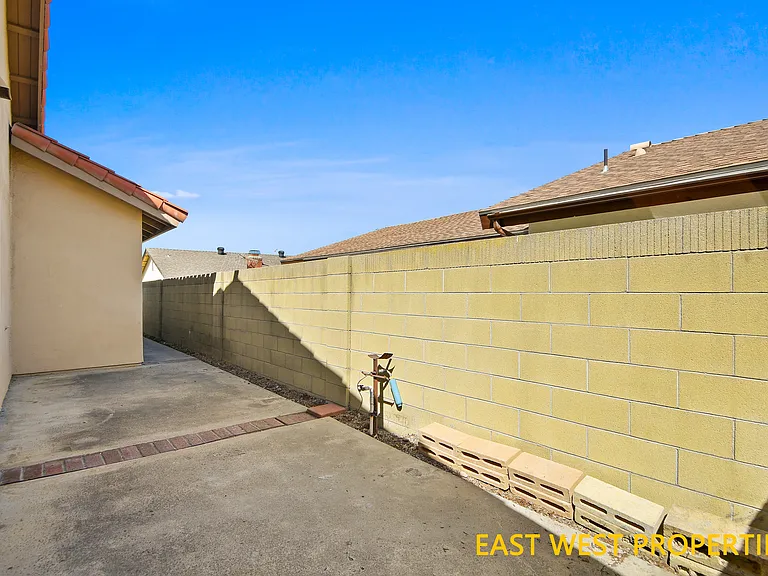 5012 Greencap Ave — Photo 31