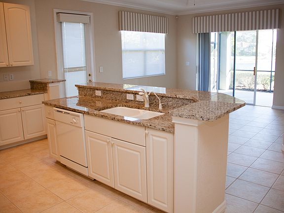 5th image of 157 Padova Way #13