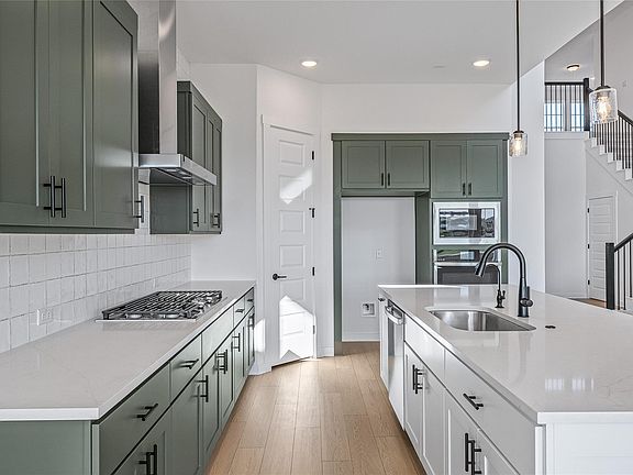 5th image of 6812 Rounded Pebble Ln
