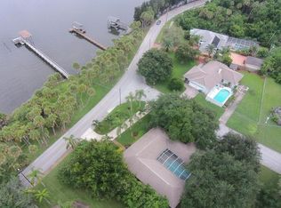 1415 N Indian River Dr, Cocoa, FL 32922