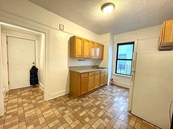 3rd image of 23-11 28th Ave #3U