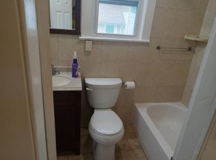 591 Nassau St, Orange, NJ 07050