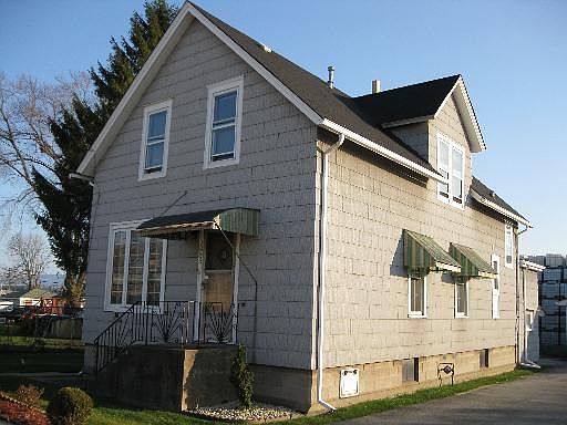 1st image of 2453 139th St #2