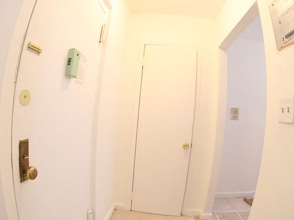 3rd image of 1125 Sheridan Ave #4A-2