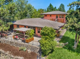 63041 Carnelian Ln, Bend, OR 97703