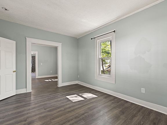 3rd image of 111 Lair St