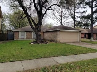 4905 Ripple Creek Dr, Baytown, TX 77521