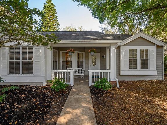 5th image of 3308 Silverpond Dr