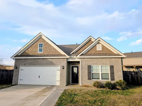 1156 Beacon Rd, Sevierville, TN 37876