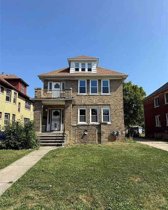 1st image of 4680 Lakewood St