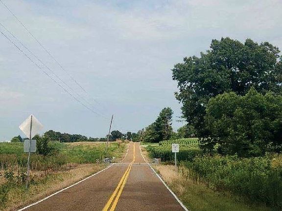 2nd image of 10101 Tom Counce Rd